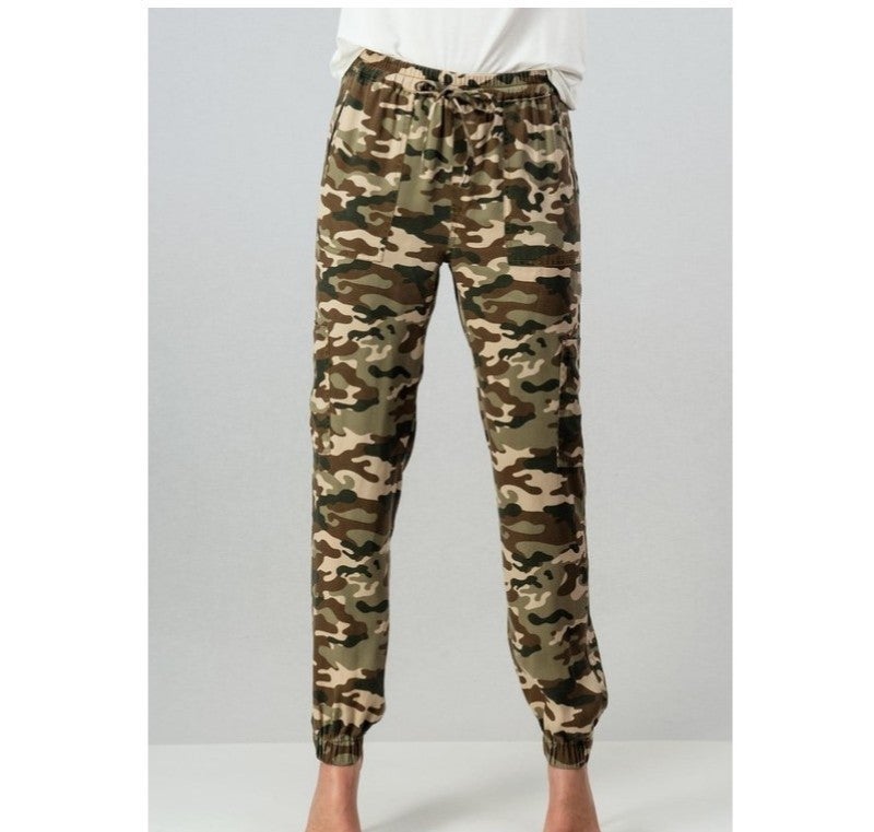 camo drawstring pants