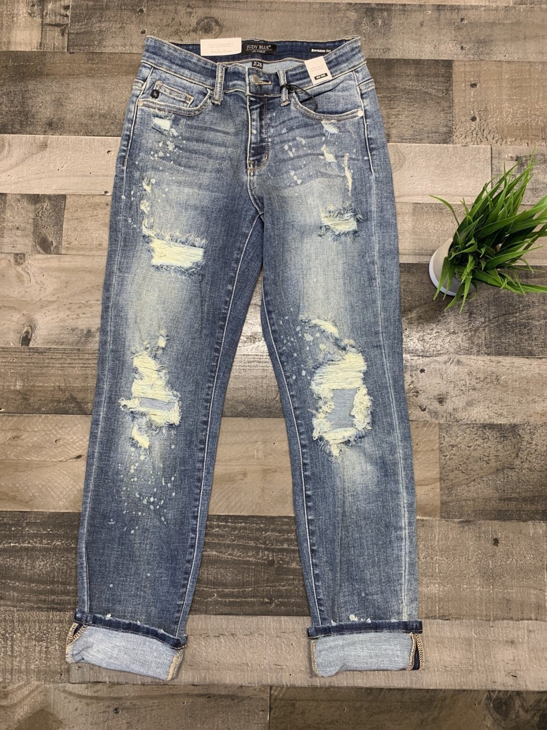 judy blue bleach splash boyfriend jeans